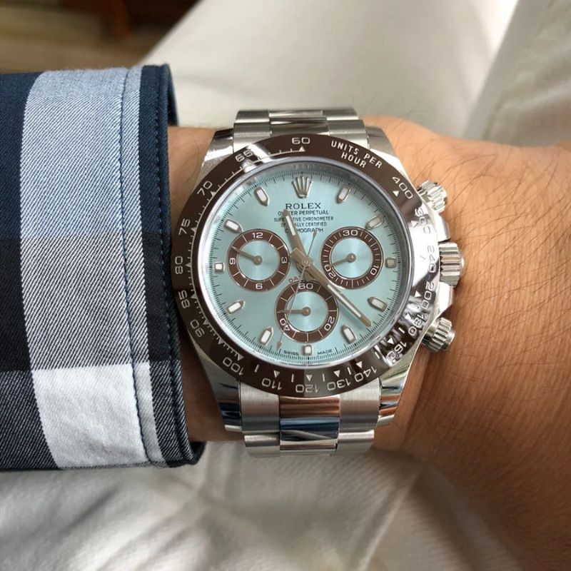 Watch Cosmograph Daytona Classic Silver Panda Black and White Dial 40mm Blue