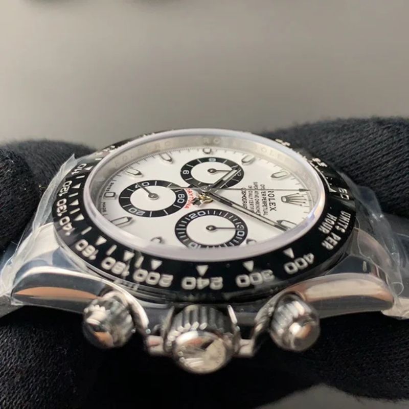 Watch Cosmograph Daytona Classic Silver Panda Black and White Dial 40mm Blue