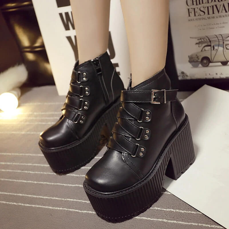 Leather Round Toe High Heel Boots Women Shoes Buckle Rubber Sole Black Platform Shoes Autumn Ankle